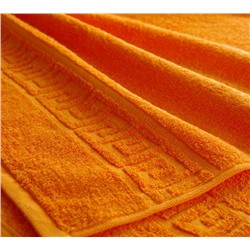 Полотенце махровое. Цвет оранжевый